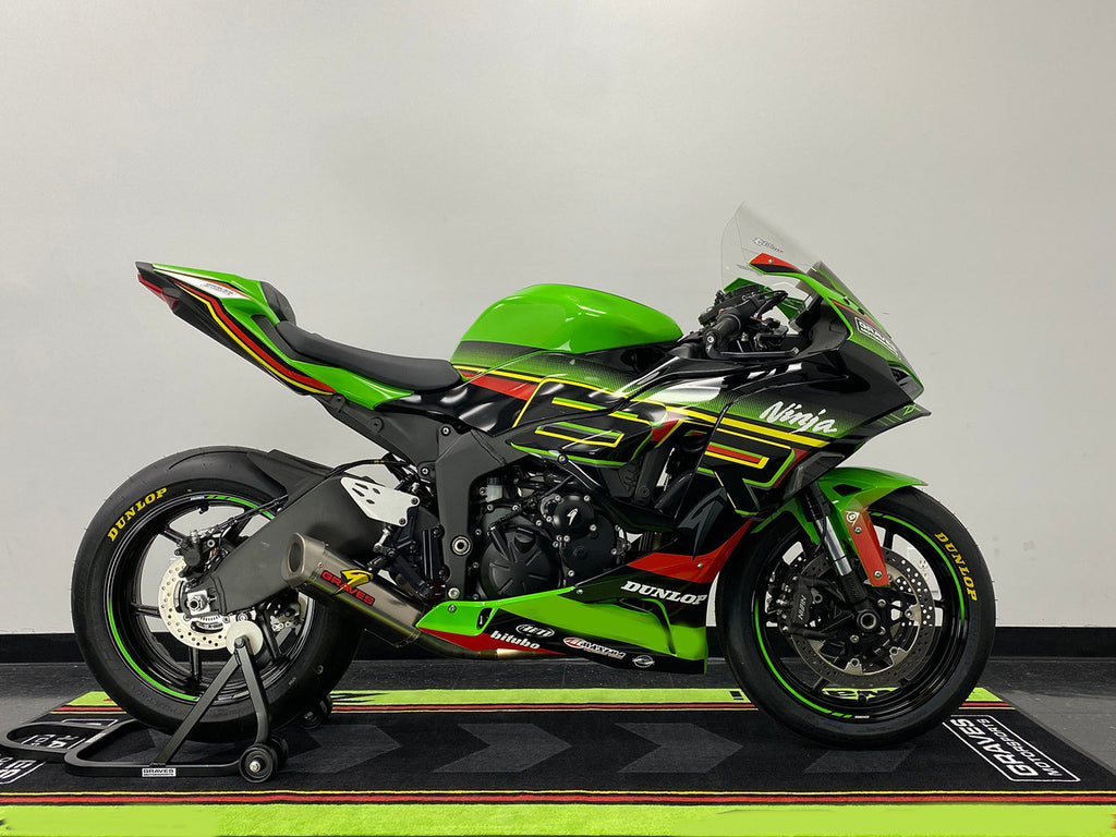 ファイ PLAVE 2024 シーグリ 🔥NEW🔥 2024 Kawasaki Ninja ZX-6R 40th