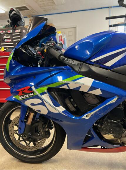 Aftermarket ABS Plastic Left Side Fairing and Left Side Tail Fairing Fit for 2006-2007 GSXR600/750 Blue White