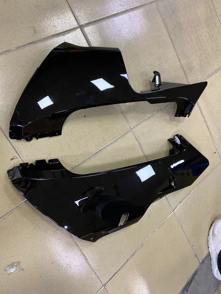 Aftermarket ABS Plastic Right and Left Lower Fairings Fit for 2003-2004 CBR600RR Glossy Black