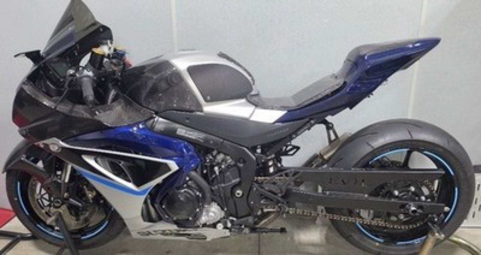SUZUKI GSX-R1000 customer photo 1